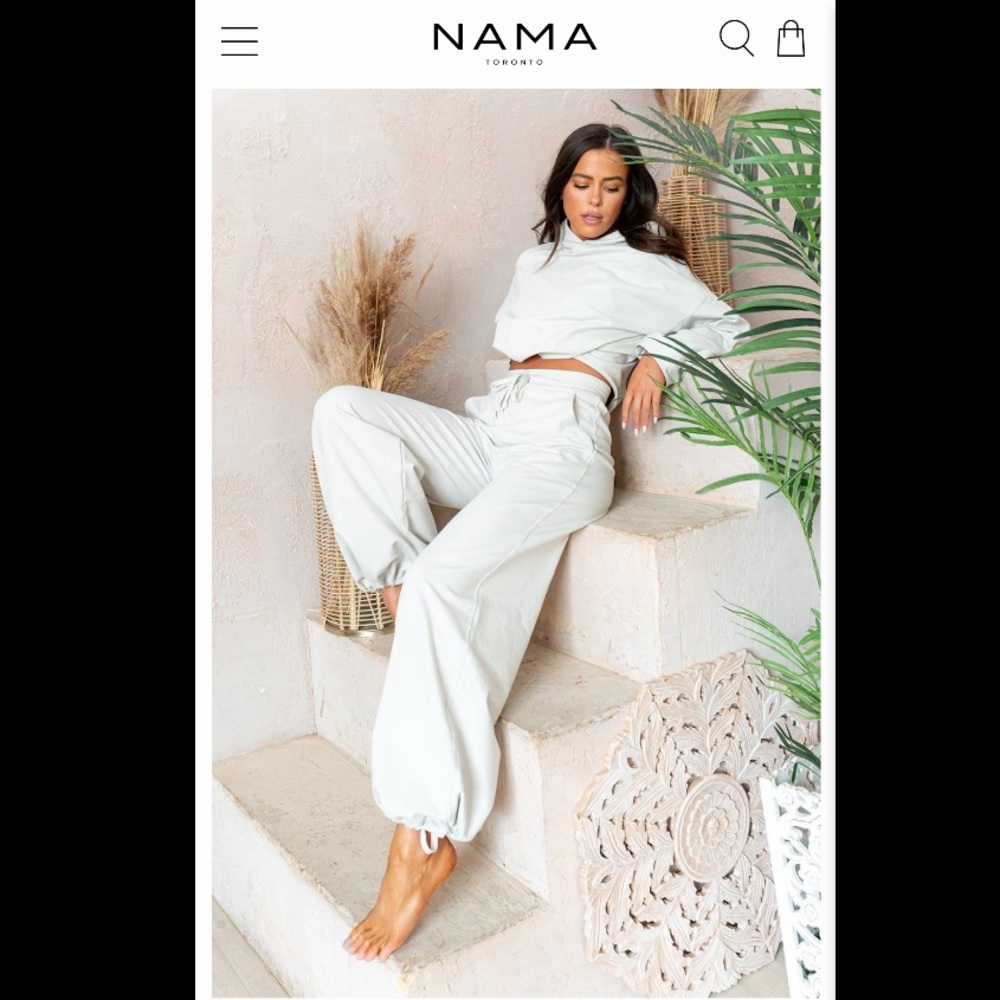 Namastetics Enlighten Hoodie & Sweatpants
